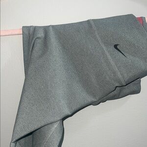 Nike Ten Less Plastic Bottles Leggings